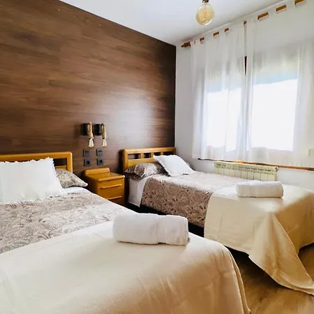 Apartment El Balcon De Biescas. *