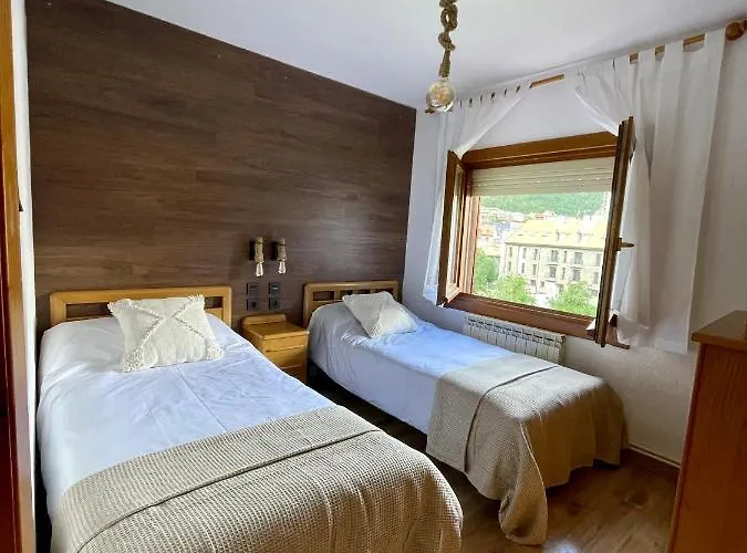 El Balcon De Biescas. Διαμέρισμα *