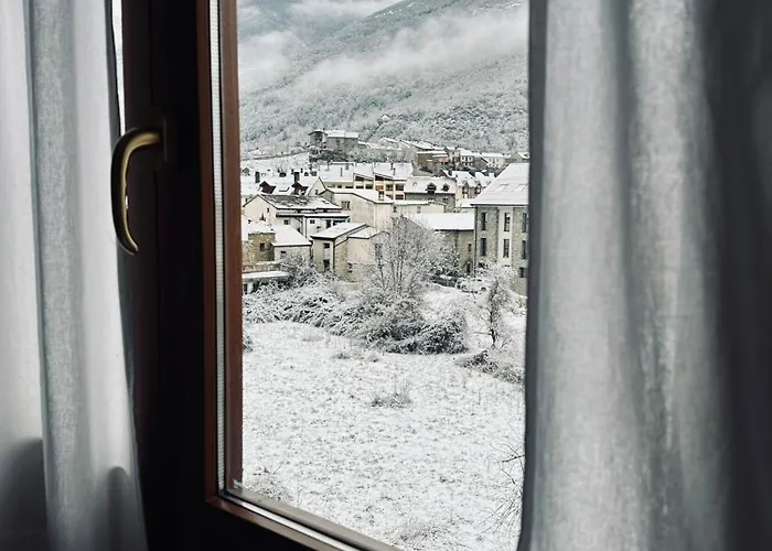 El Balcon De Biescas. *